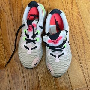 Nike Women’s Sneakers- lots of life left!